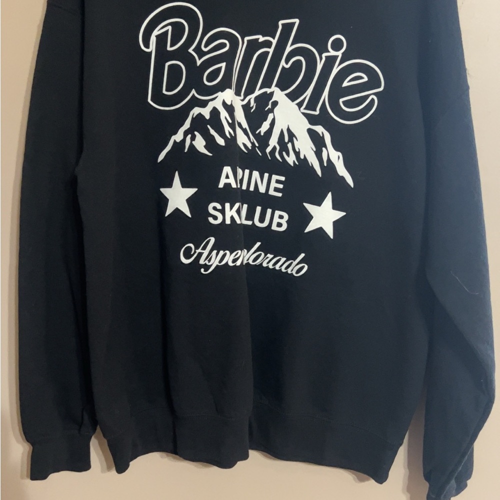 PacSun Black Crew Neck Sweater with Graphic Design